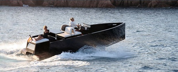 De Antonio Yachts D23 motor boat 7
