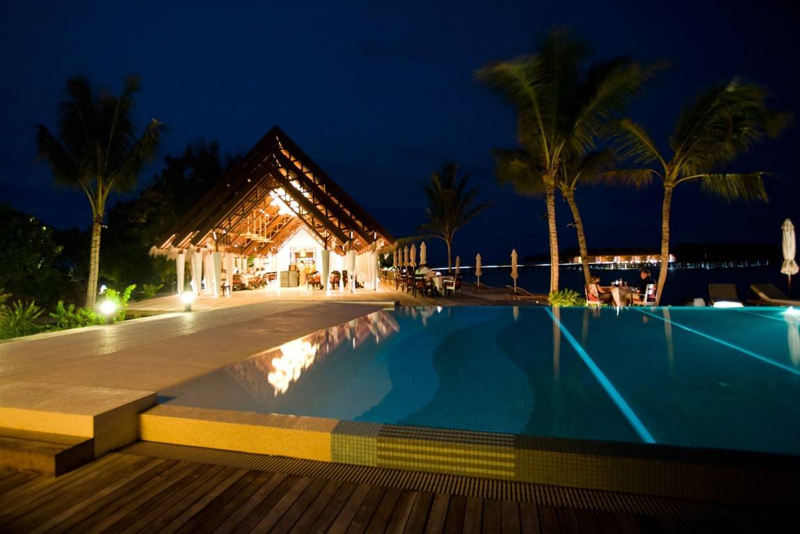 LUX Maldives Resort 1