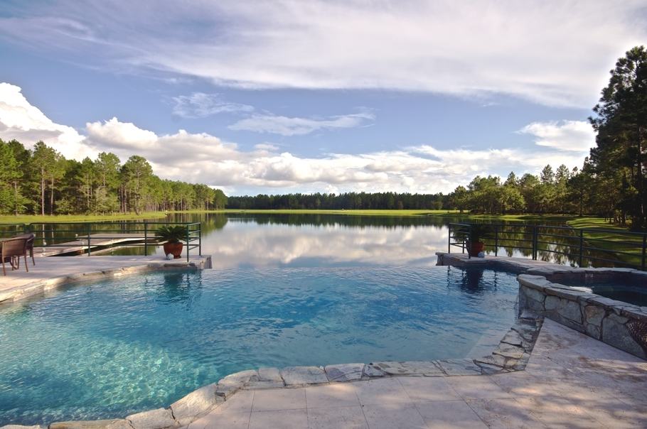 Luxury Lakeside Florida Ranch 4