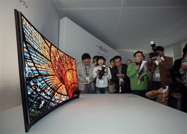 Samsung Curved OLED TV 2