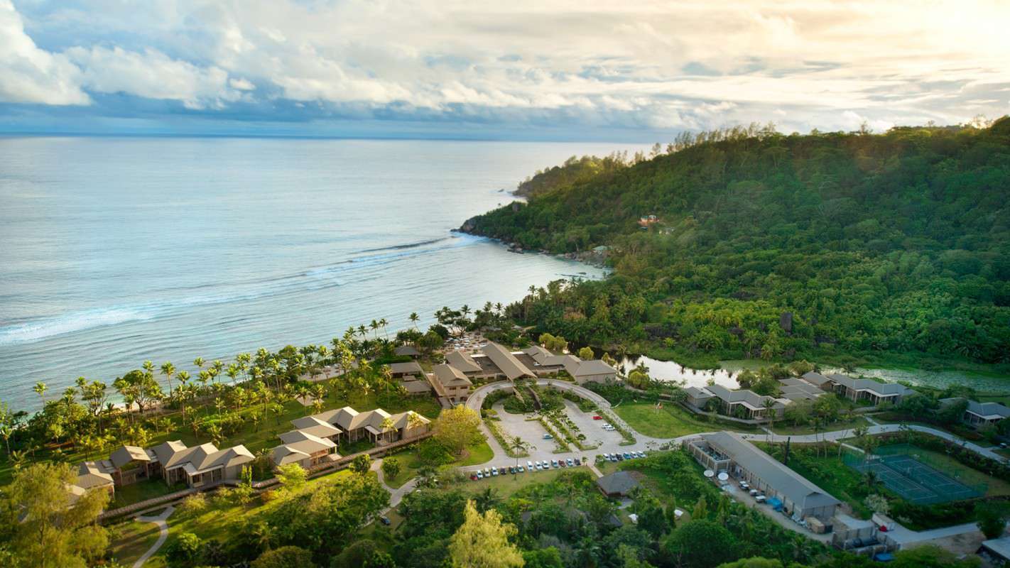 Kempinski Seychelles Resort on 7