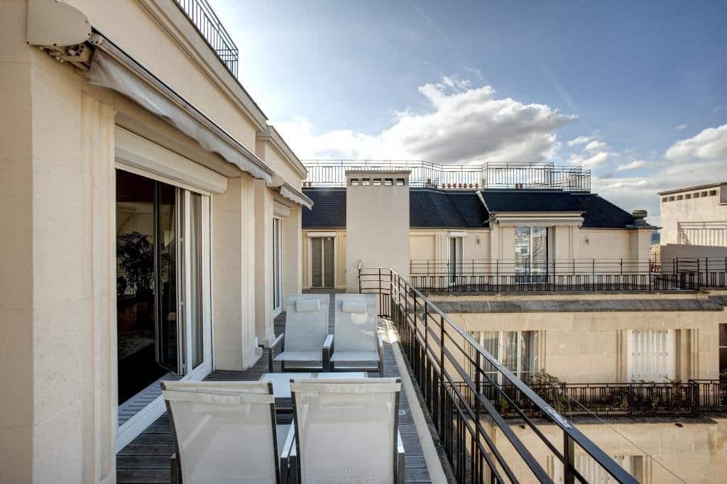 Luxury Penthouse in Paris 14