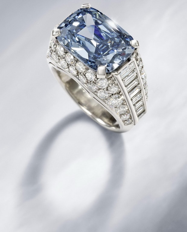 Rare Bulgari Blue Diamond Ring 2