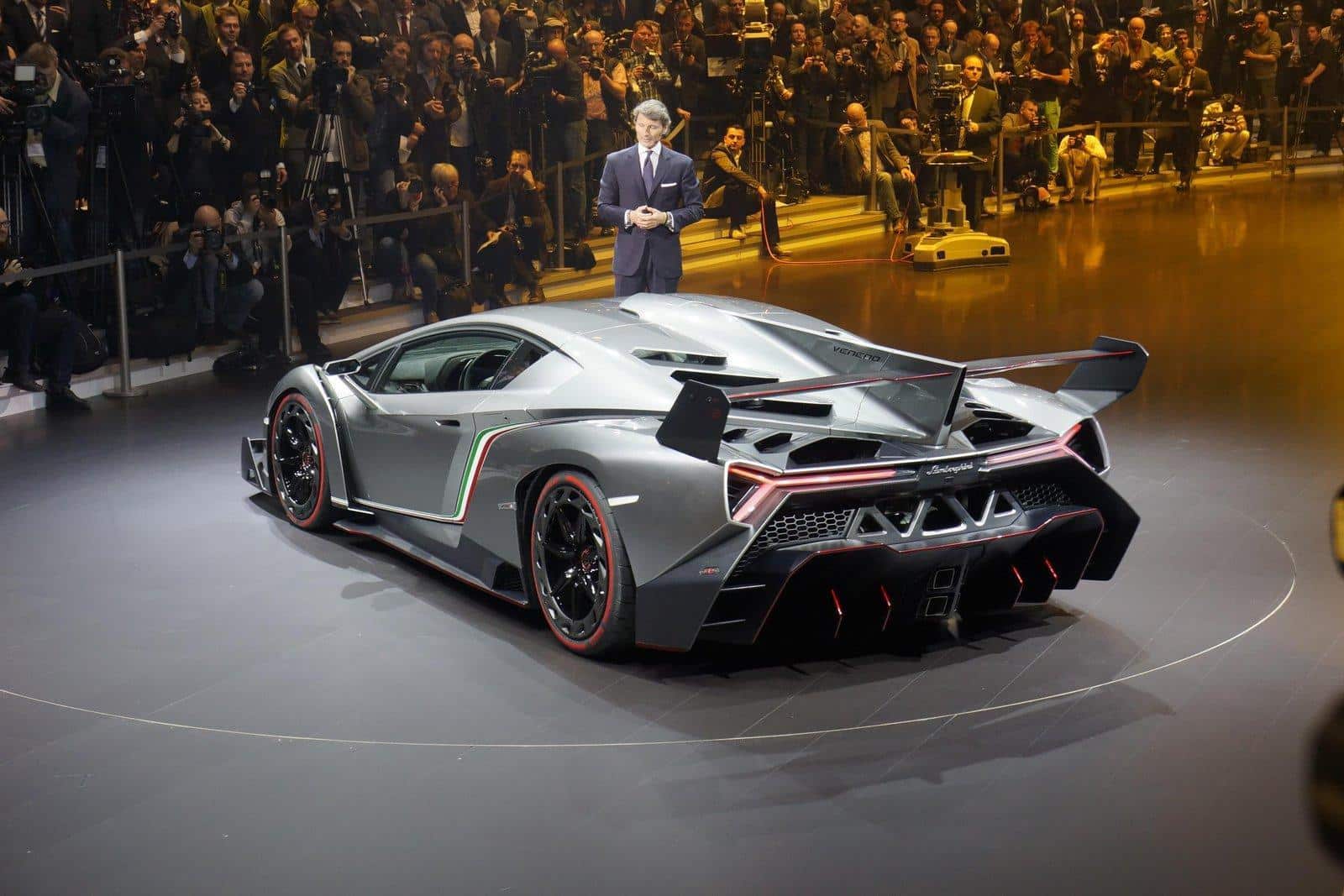 Lamborghini Veneno 15