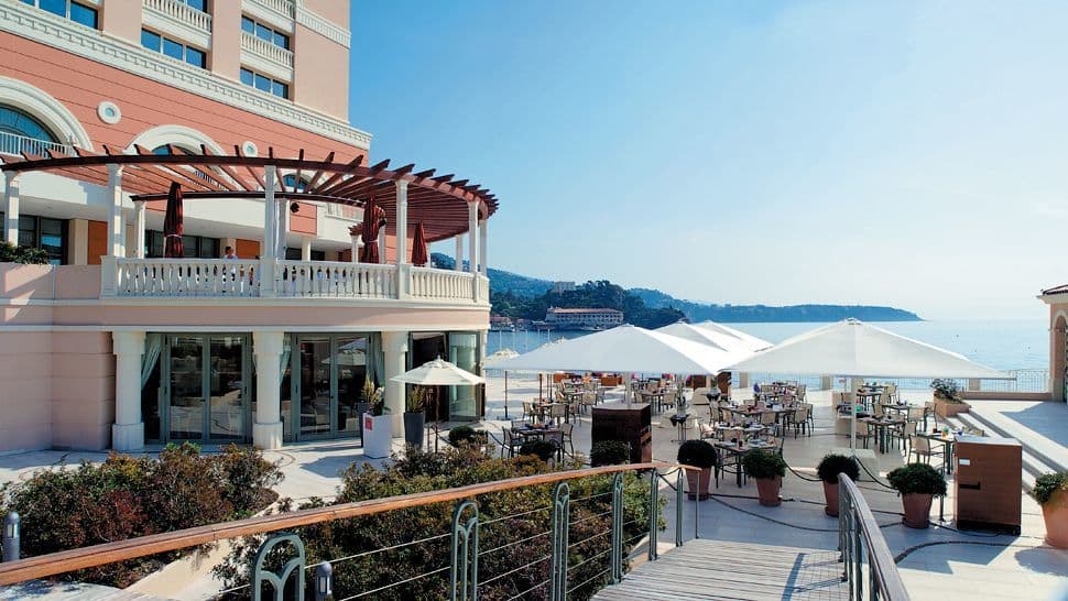 Monte-Carlo Bay Hotel & Resort 03