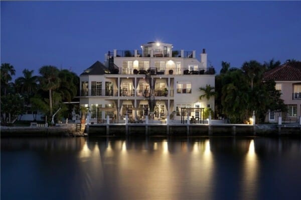 Tropical Florida Mansion 01