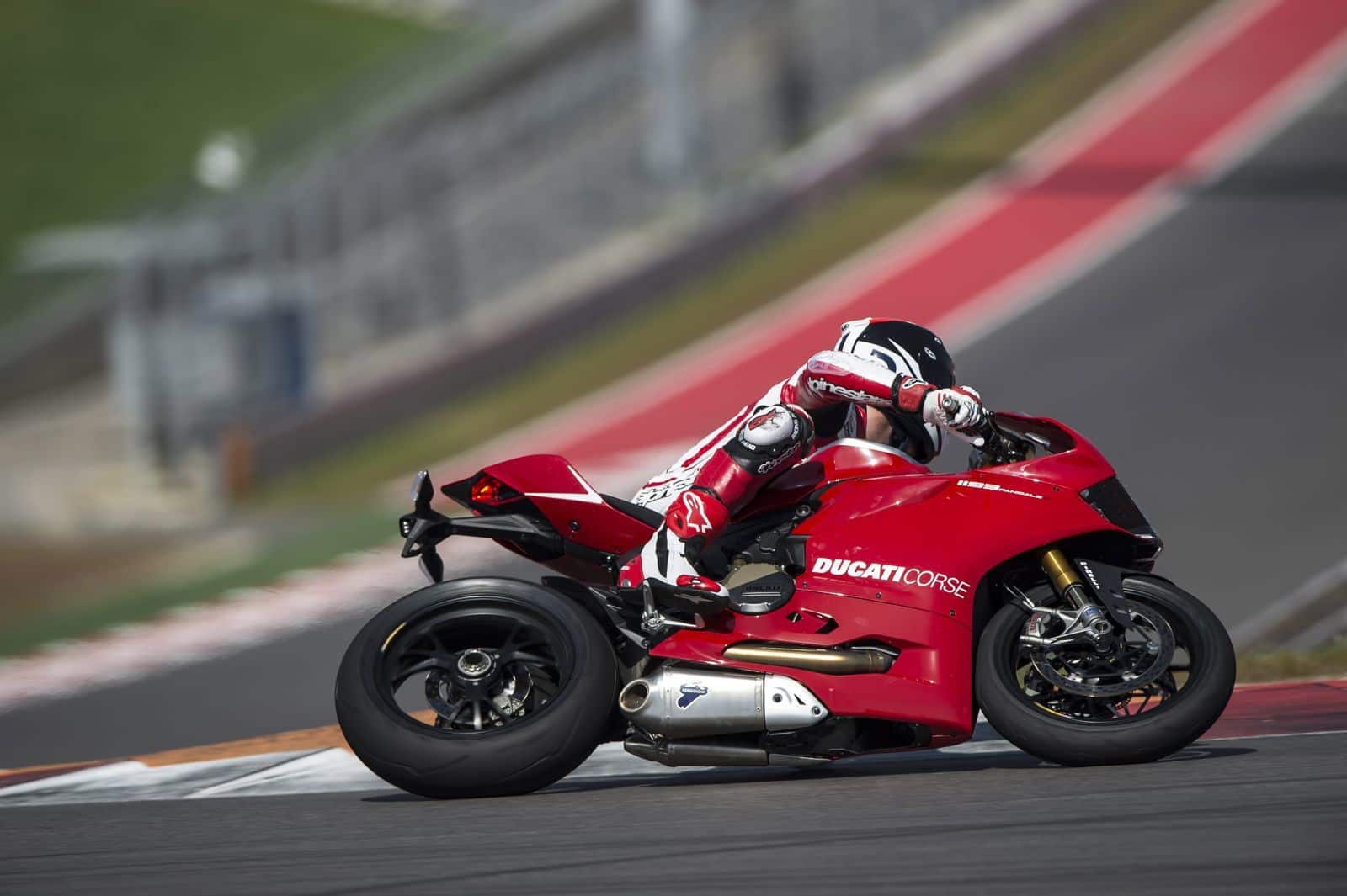 2013 Ducati 1199 Panigale 25