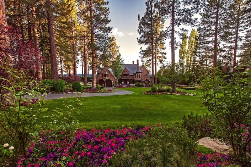 Lake Tahoe Palatial Residence 24