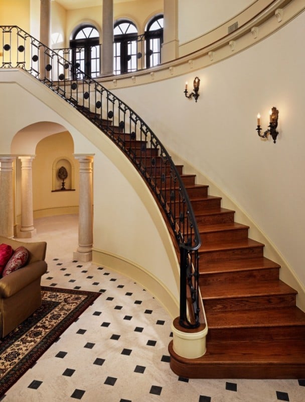 Palatial Italian Manor in Austin 24