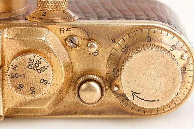 1931 gold-plated Leica Luxus camera 08