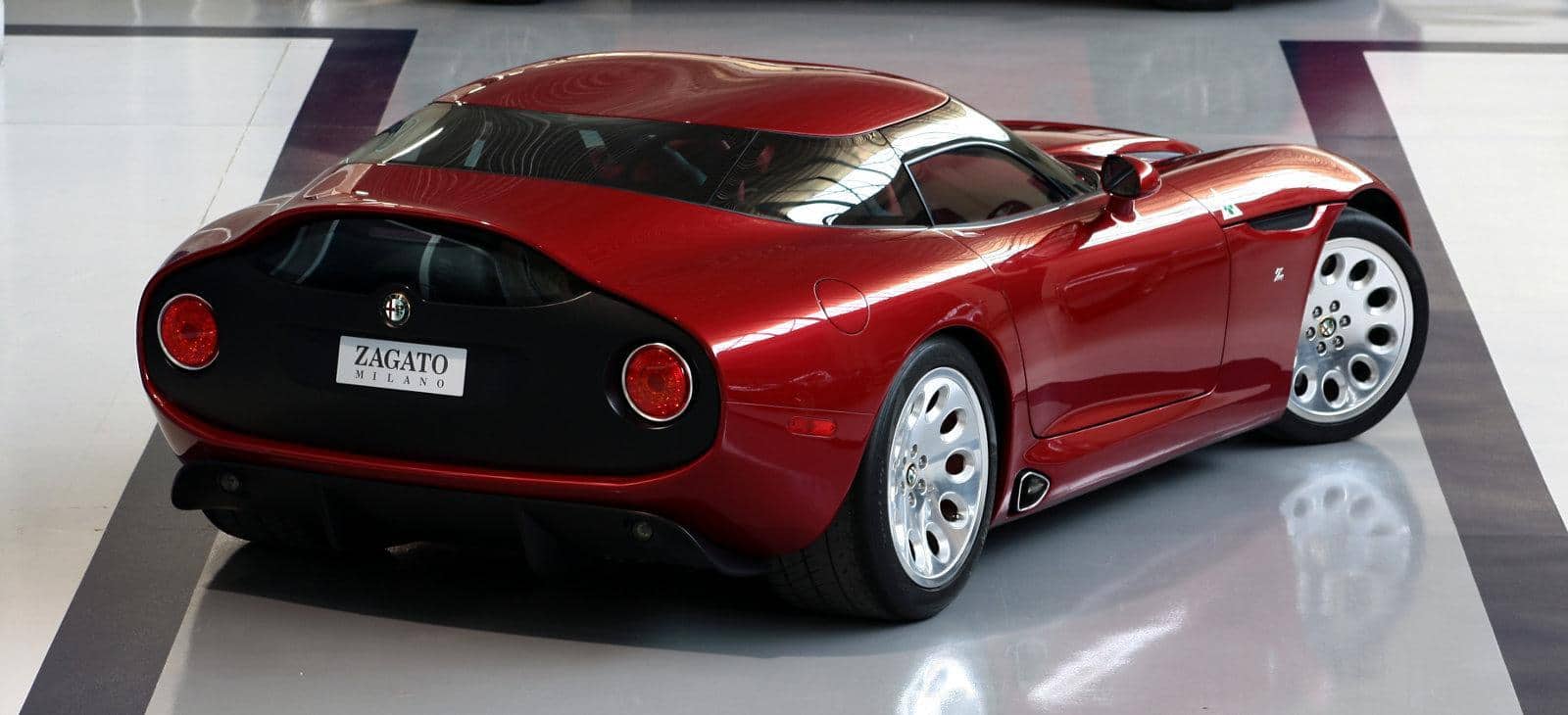 Alfa Romeo TZ3 Stradale Zagato 26