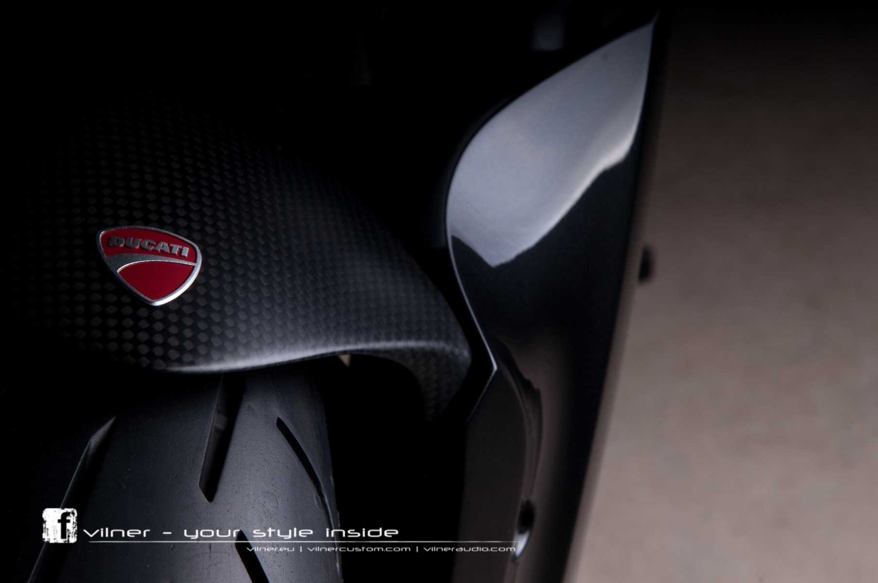 Ducati Diavel AMG by Vilner 18