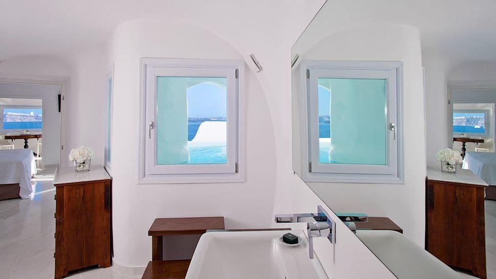 Canaves-Oia-Hotel 7