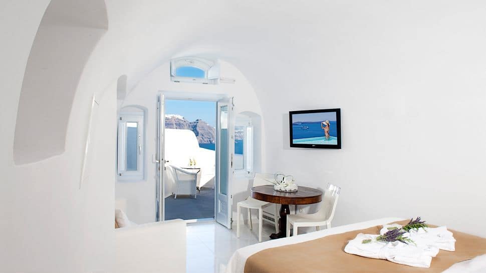 Canaves-Oia-Hotel 8