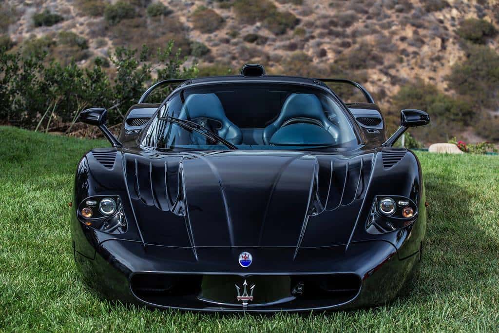 Maserati-MC12-Black 1