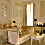 Tiara-Chateau-Hotel-Mont-Royal-Chantilly 9