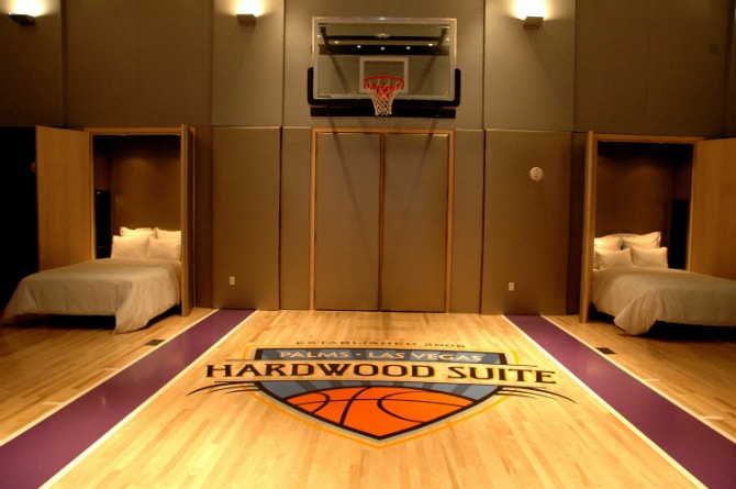 hardwood-suite-palms-casino-resort