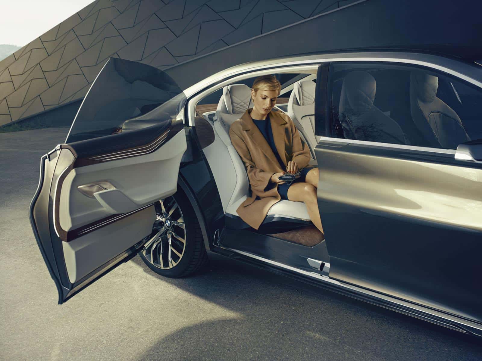 BMW-Vision-Future-Luxury-Concept 5