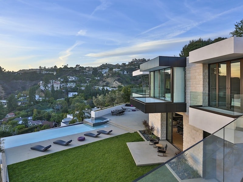 Brand New Contemporary Architectural Mansion In Las Bird Streets