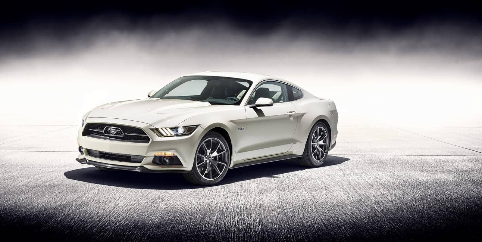 Ford-Mustang-50th-Anniversary-Limited-Edition 30