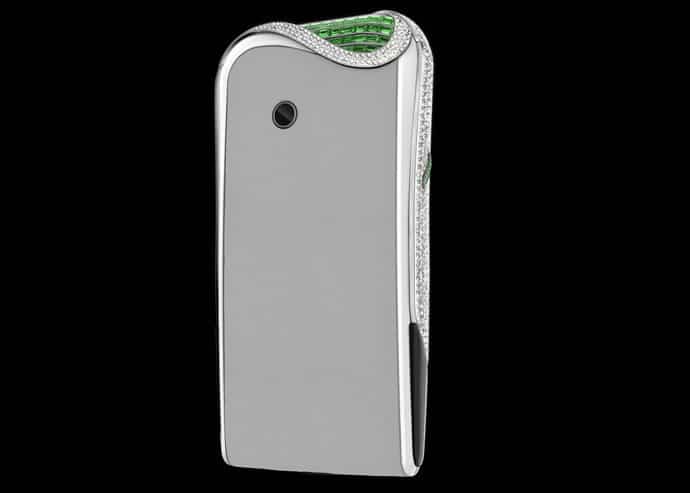 Savelli-Emerald-Night-Smartphones 5