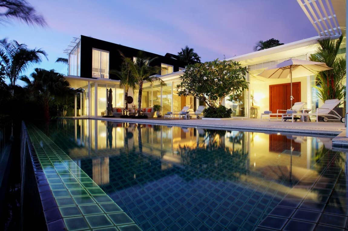 Oceanfront-Villa-Phuket 12