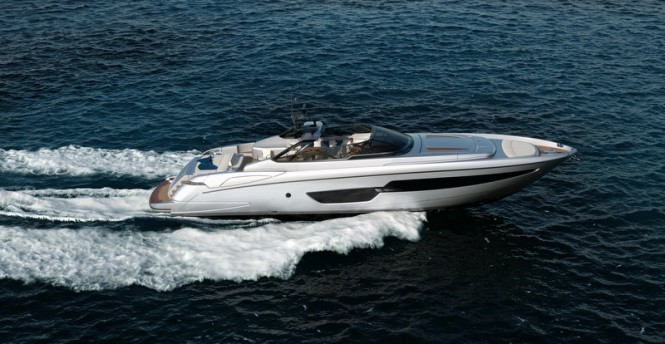 Riva-88-Miami-Yacht-Project-Ferretti 3