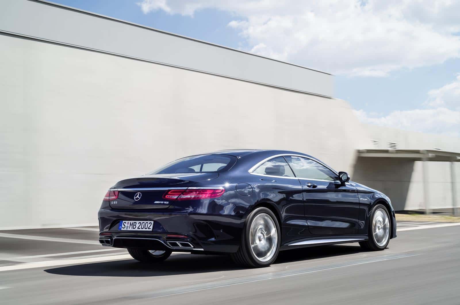 Mercedes-Benz-S65-AMG-Coupe 20
