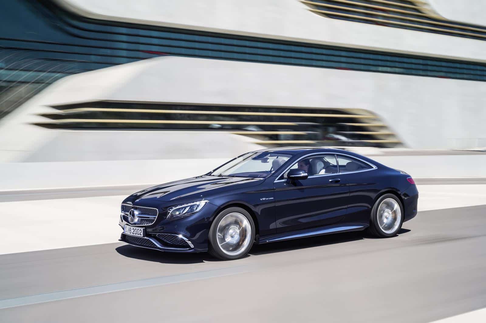 Mercedes-Benz-S65-AMG-Coupe 23