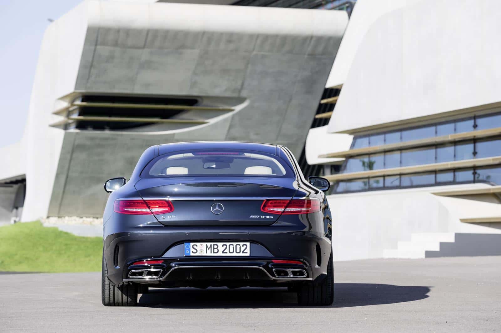 Mercedes-Benz-S65-AMG-Coupe 25