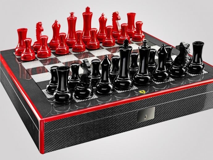 Ferrari-Carbon-Fiber-Chess-Set 1