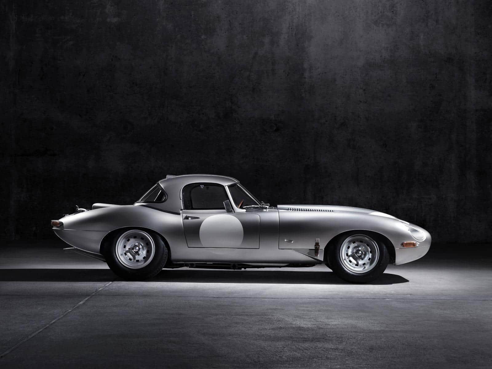 Lightweight-E-Type-Prototype-by-JLR-Special-Operations 36