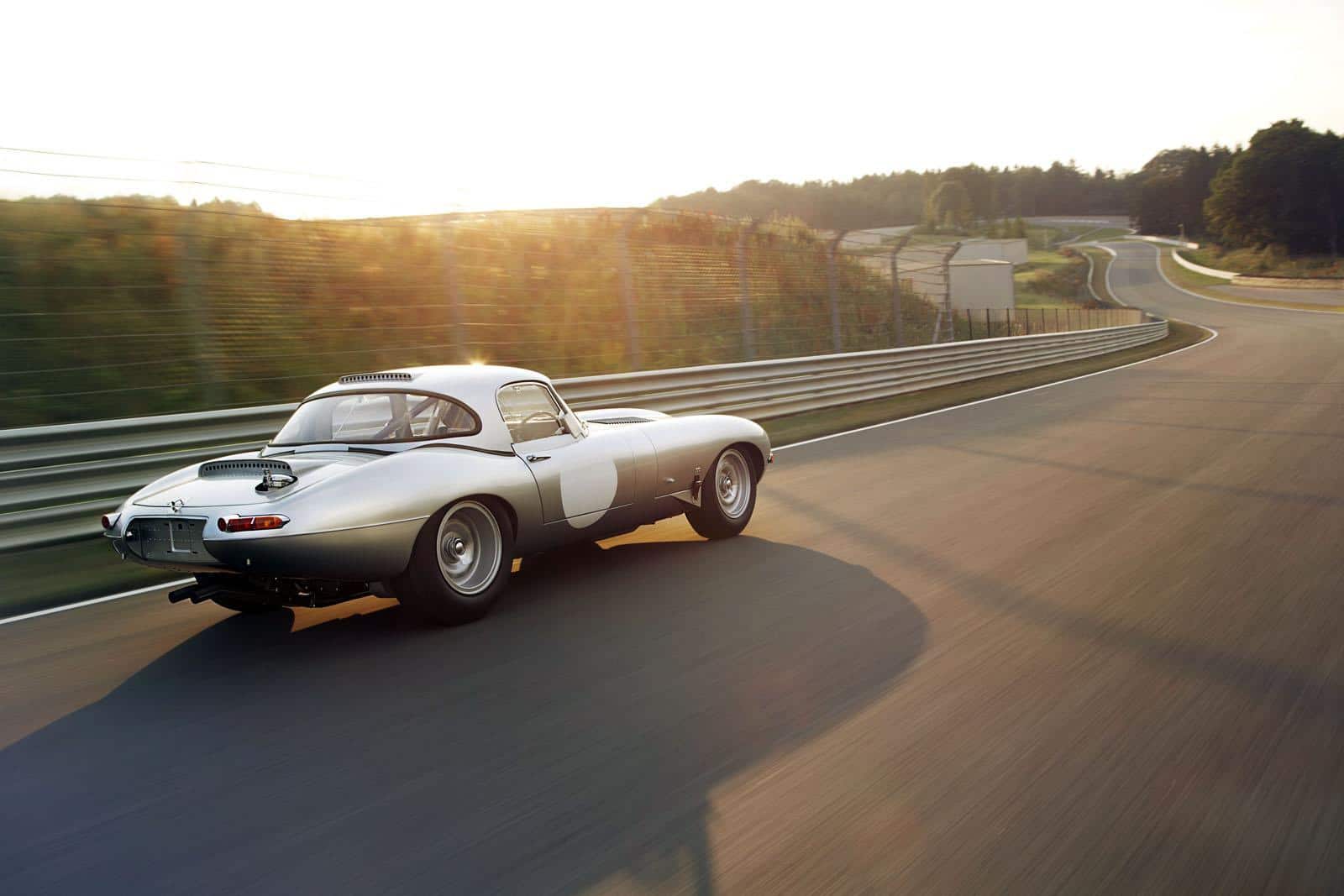 Lightweight-E-Type-Prototype-by-JLR-Special-Operations 5