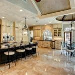 Newly-Renovated-Houston-Texas-Mansion-Perfect-for-Parties 10