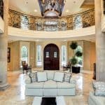 Newly-Renovated-Houston-Texas-Mansion-Perfect-for-Parties 4