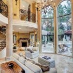 Newly-Renovated-Houston-Texas-Mansion-Perfect-for-Parties 6