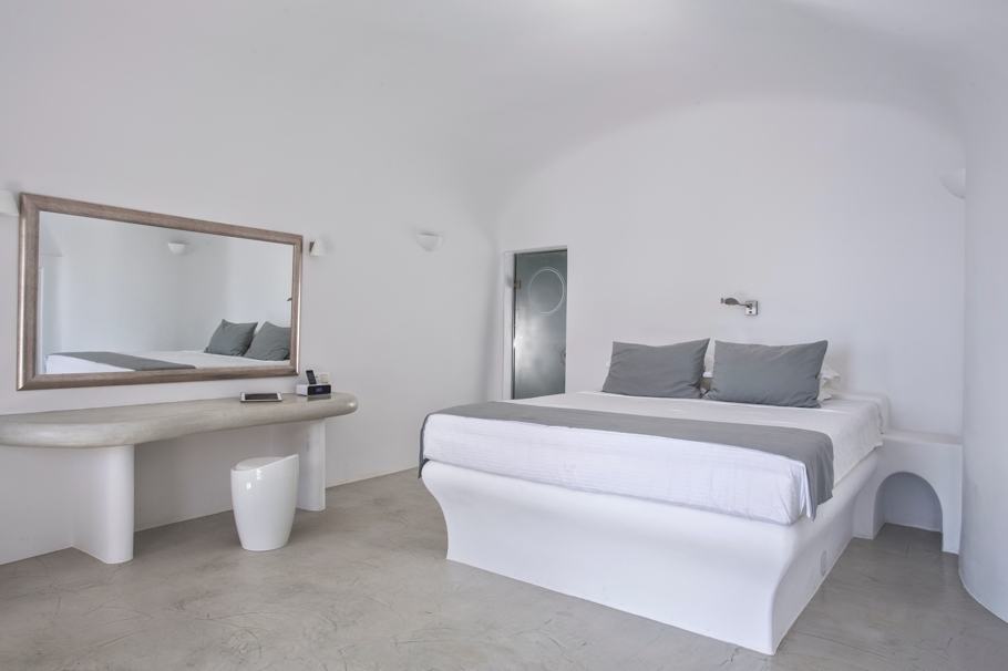 Pegasus Suites & Spa Santorini 11