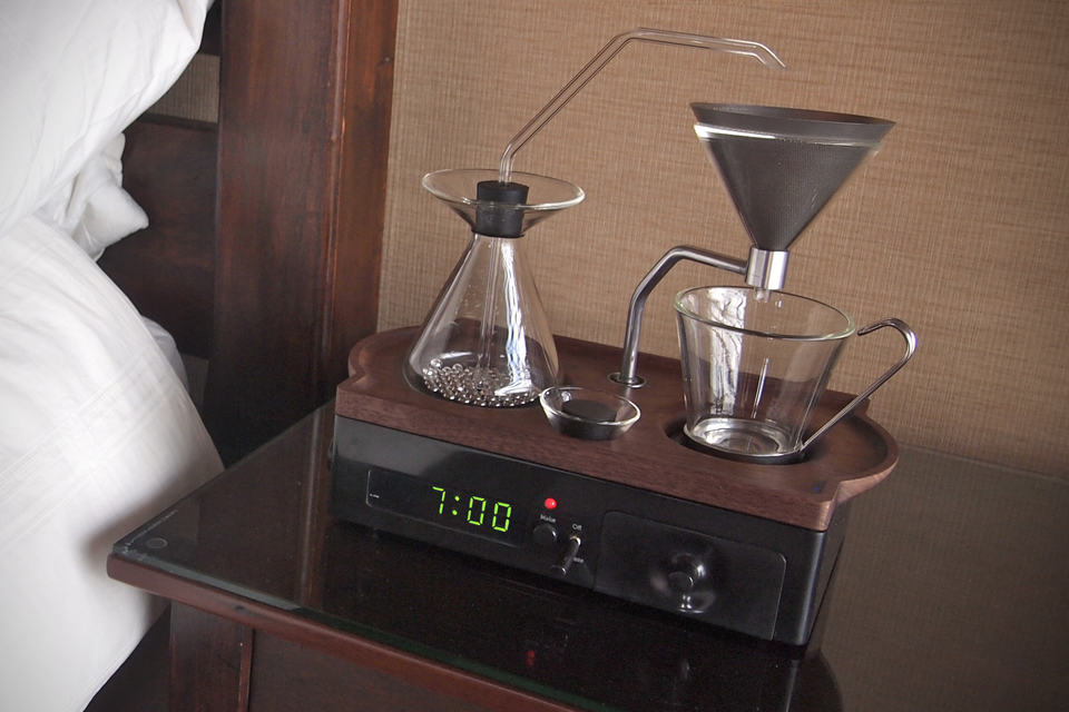 The-Barisieur-Alarm-Clock-Makes-Your-Coffee-1