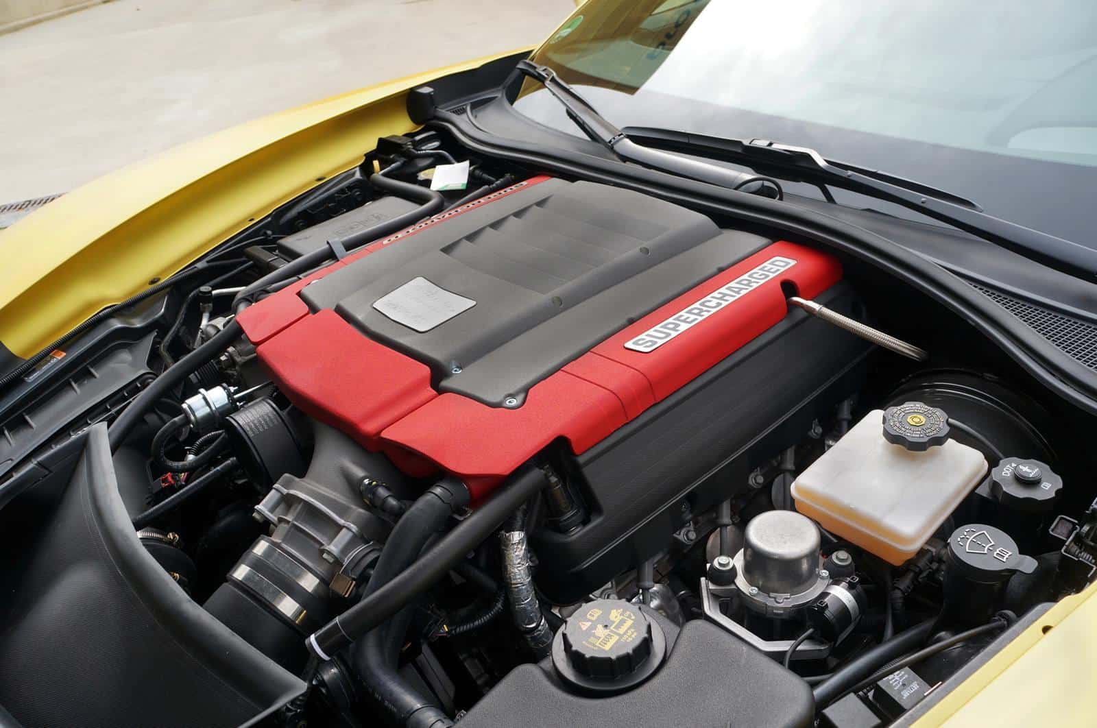 Chevrolet-Corvette-C7-Stingray-Modification-by-GeigerCars 12