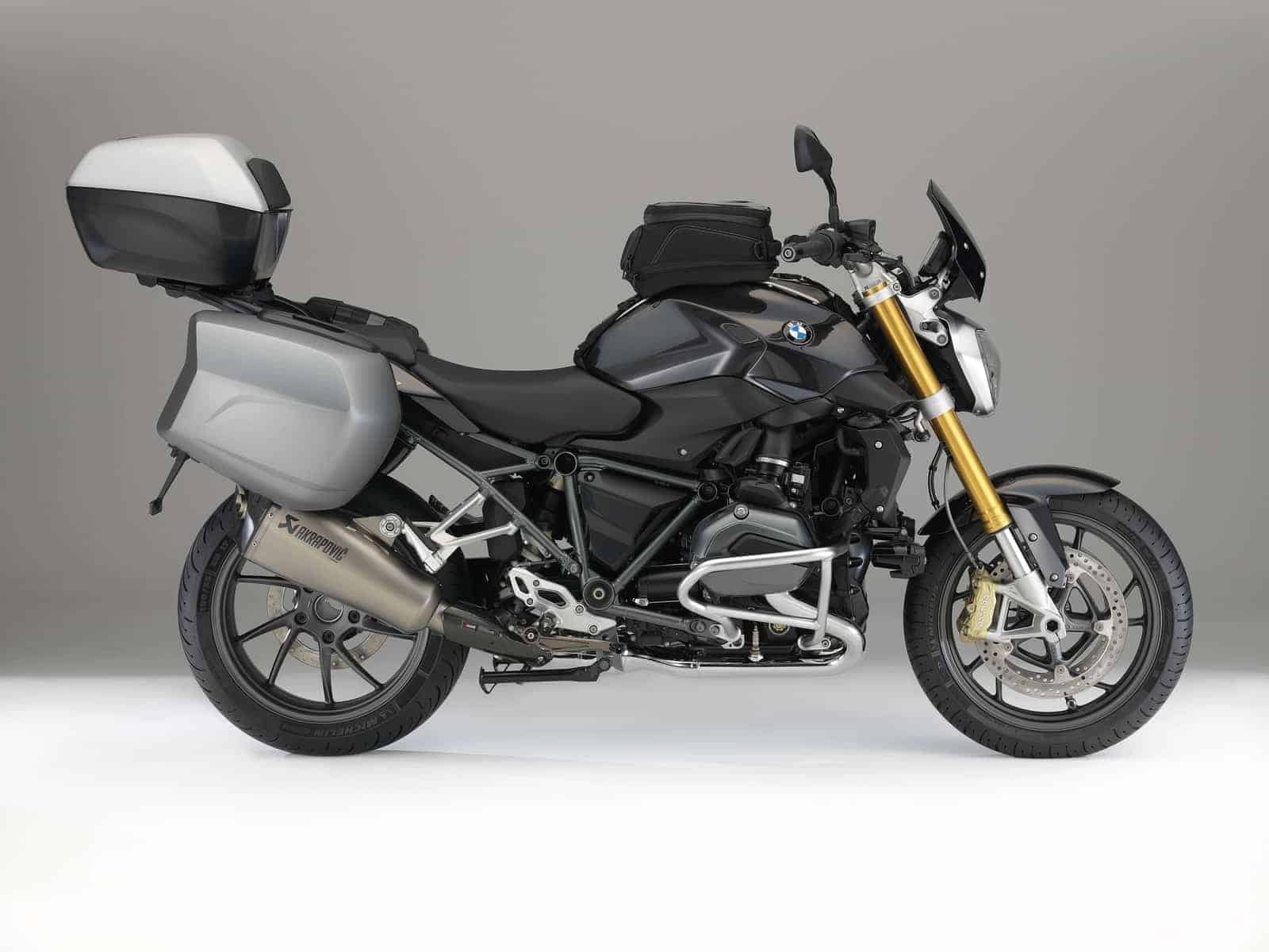 BMW-R1200R-Motorbike 10