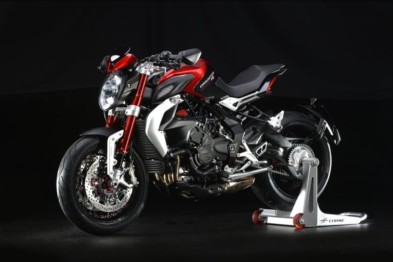 MV-Agusta-Brutale-and-Dragster-800-RR 4