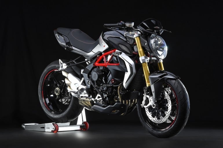 MV-Agusta-Brutale-and-Dragster-800-RR 8