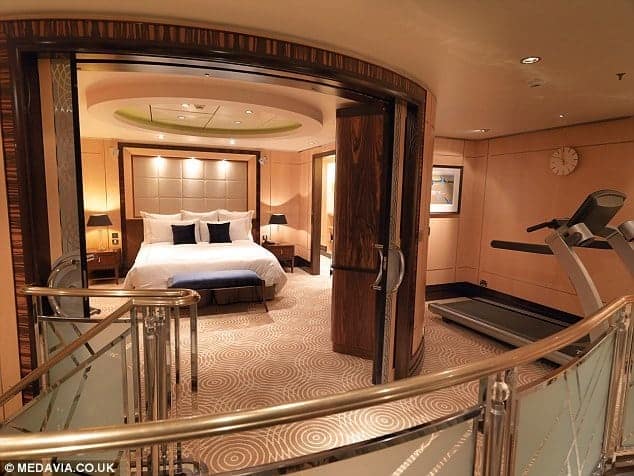 World S Most Luxurious Cabins On Board The Cunard Line S