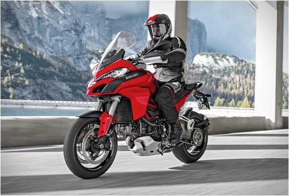 2015-Ducati-Multistrada-1200-Motorbike 2