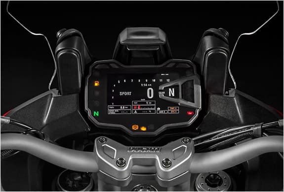 2015-Ducati-Multistrada-1200-Motorbike 7