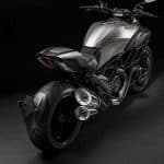 2015-Limited-Edition-Ducati-Diavel-Titanium 5