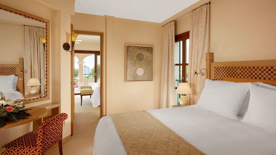 The-St-Regis-Mardavall-Mallorca-Resort 8