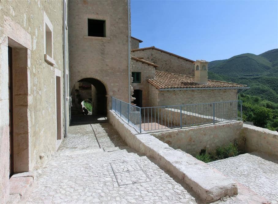 Medieval-Italian-Village 17