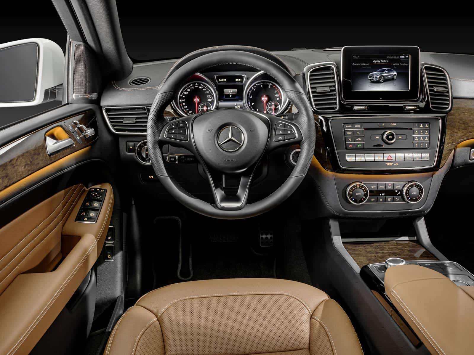 Mercedes-GLE-Coupe 32