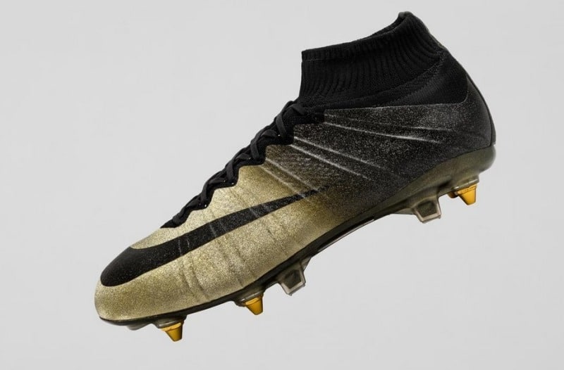 Nike-Cristiano-Ronaldo-Mercurial-CR7-Rare-Gold-Boots 3